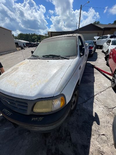 2001 Ford F-150 Location - Large Trucks & Vans - Row 49 - Stock # H49735