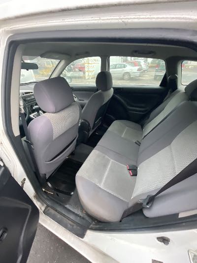 2005 Toyota Matrix Location - Imports - Row 31 - Stock # H50962