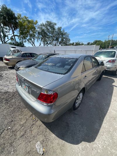 2006 Toyota Camry Location - Imports - Row 20 - Stock # H52857