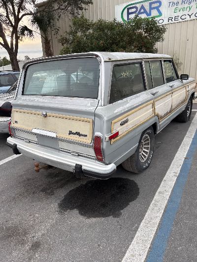 1988 Jeep Grand Wagoneer Location - Chrysler - Row 41 - Stock # H46436