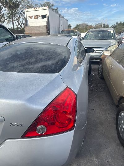 2011 Nissan Altima Location - Imports - Row 2 - Stock # H46694
