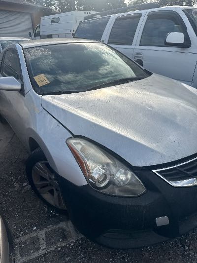 2011 Nissan Altima Location - Imports - Row 2 - Stock # H46694