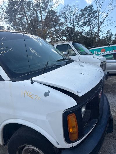 1997 GMC Savana Special Location - Large Trucks & Vans - Row 32 - Stock # H46675