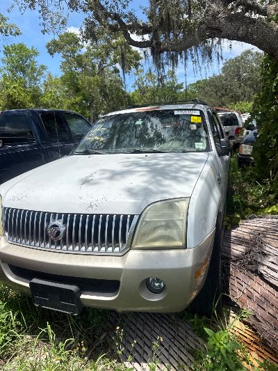 2005 Mercury Mountaineer Location - Ford - Row 35 - Stock # H48574