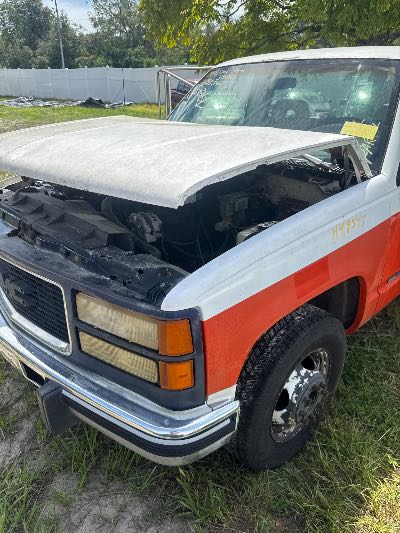1994 GMC Sierra C/K 3500 Location - Large Trucks & Vans - Row 20 - Stock # H48547