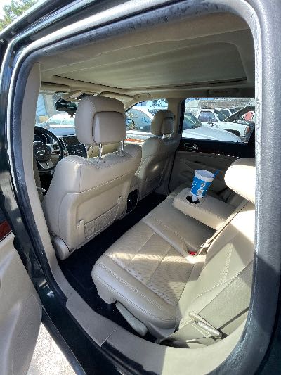 2011 Jeep Grand Cherokee Location - Chrysler - Row 39 - Stock # H50692
