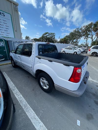 2001 Ford Explorer Sport Trac Location - Ford - Row 34 - Stock # H50725