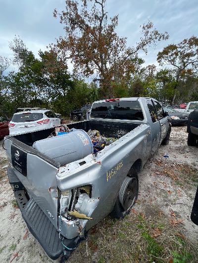 2005 Nissan Titan Location - Large Trucks & Vans - Row 27 - Stock # H50636