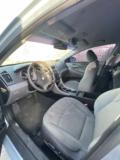2012 Hyundai Sonata Location - Imports - Row 28 - Stock # H50762