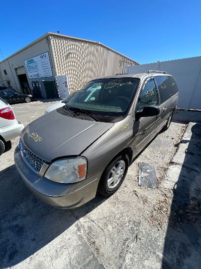 2006 Ford Freestar Location - Ford - Row 35 - Stock # H50884
