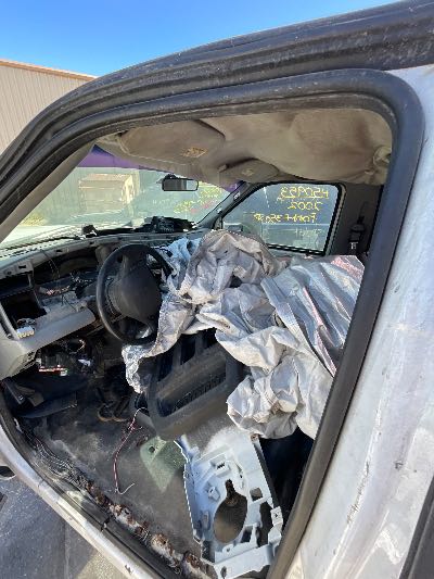 2002 Ford F-350 SD Location - Large Trucks & Vans - Row 25 - Stock # H50953