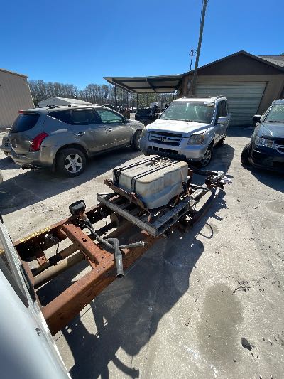 2002 Ford F-350 SD Location - Large Trucks & Vans - Row 25 - Stock # H50953