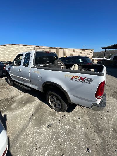 2003 Ford F-150 Location - Large Trucks & Vans - Row 26 - Stock # H50983