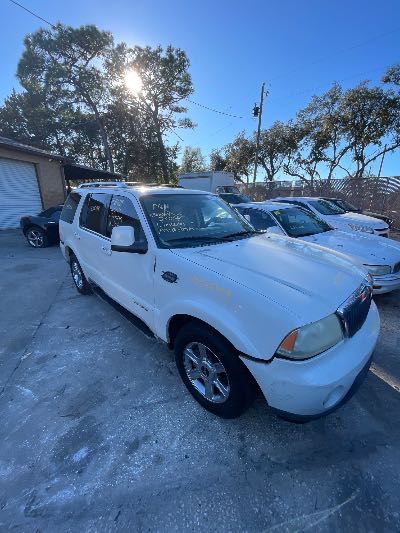 2004 Lincoln Aviator Location - Ford - Row 36 - Stock # H51009