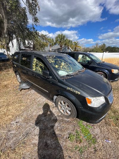 2012 Chrysler Town & Country Location - Chrysler - Row 47 - Stock # H51159