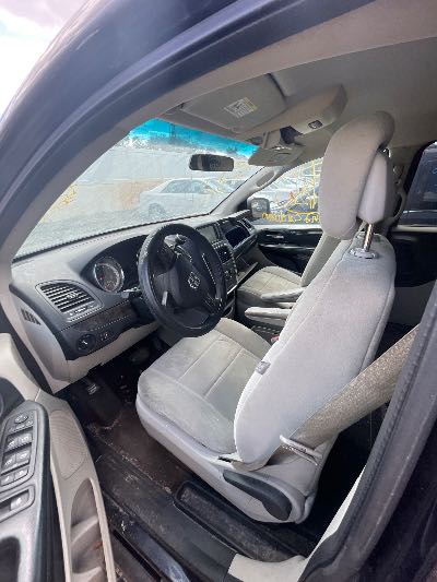2011 Dodge Grand Caravan Location - Chrysler - Row 38 - Stock # H51160