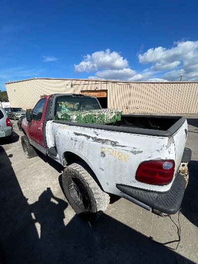2001 Ford F-150 Location - Large Trucks & Vans - Row 28 - Stock # H51188