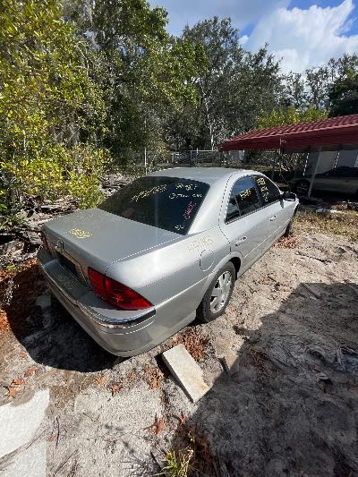 2002 Lincoln LS Location - Ford - Row 25 - Stock # H51183