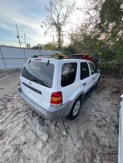 2002 Ford Escape Location - Ford - Row 25 - Stock # H51200