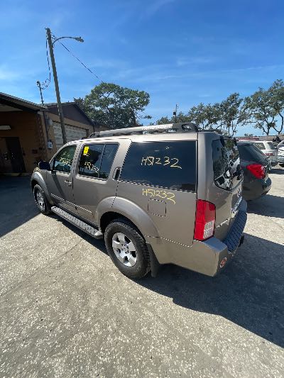 2006 Nissan Pathfinder Location - Imports - Row 10 - Stock # H51232