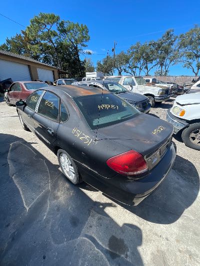 2004 Ford Taurus Location - Ford - Row 25 - Stock # H51251