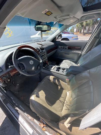 2005 Lincoln LS Location - Ford - Row 26 - Stock # H51245