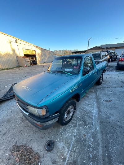 1996 Mazda B-Series Location - Ford - Row 27 - Stock # H51255