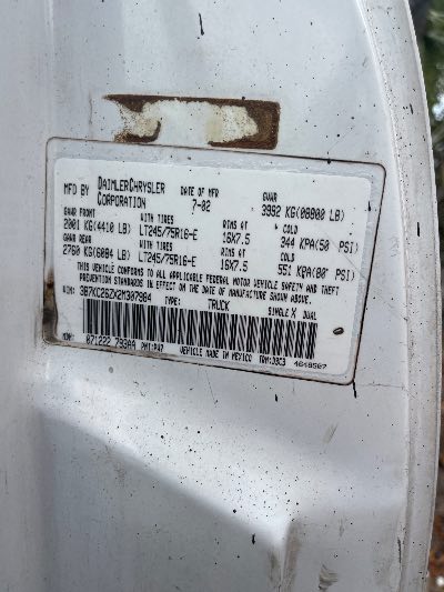 2002 Dodge Ram 2500 Location - Large Trucks & Vans - Row 35 - Stock # H51270