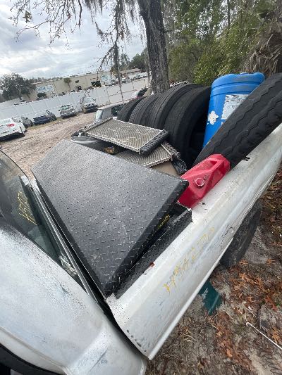 2002 Dodge Ram 2500 Location - Large Trucks & Vans - Row 35 - Stock # H51270
