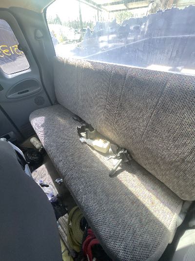 1999 Dodge Ram 1500 Location - Large Trucks & Vans - Row 32 - Stock # H51330