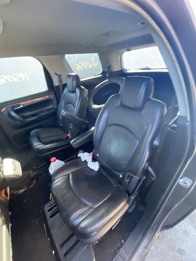 2009 Saturn Outlook Location - GM - Row 36 - Stock # H51356