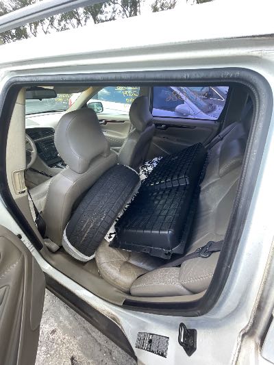 2004 Volvo XC70 Location - Imports - Row 24 - Stock # H51386