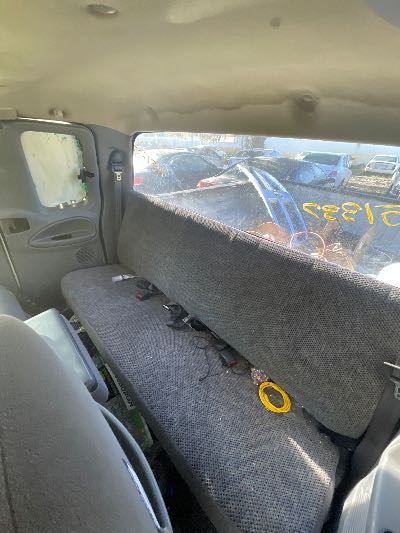 2001 Dodge Ram 1500 Location - Large Trucks & Vans - Row 35 - Stock # H51337