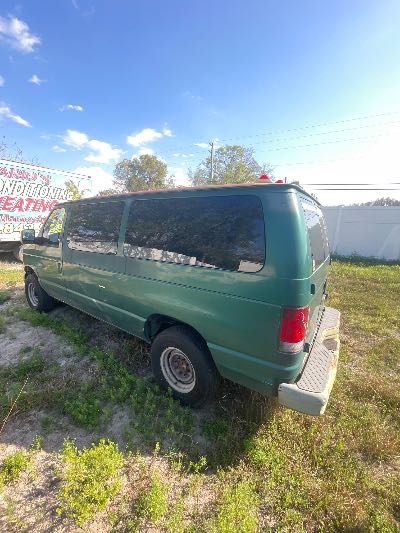 2003 Ford Econoline Location - Large Trucks & Vans - Row 29 - Stock # H50959