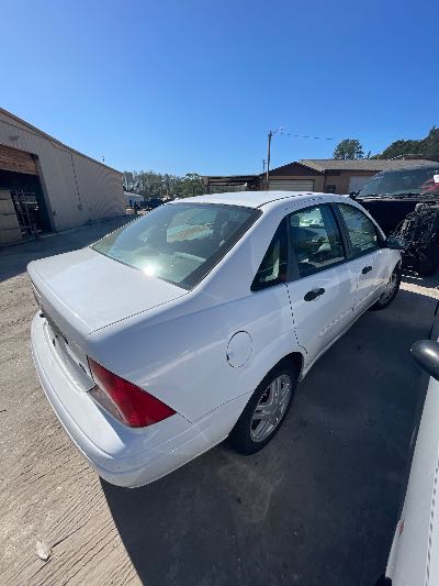 2002 Ford Focus Location - Ford - Row 29 - Stock # H51426