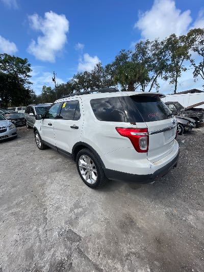 2011 Ford Explorer Location - Ford - Row 30 - Stock # H51374