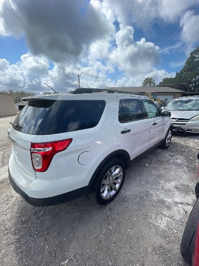 2011 Ford Explorer Location - Ford - Row 30 - Stock # H51374