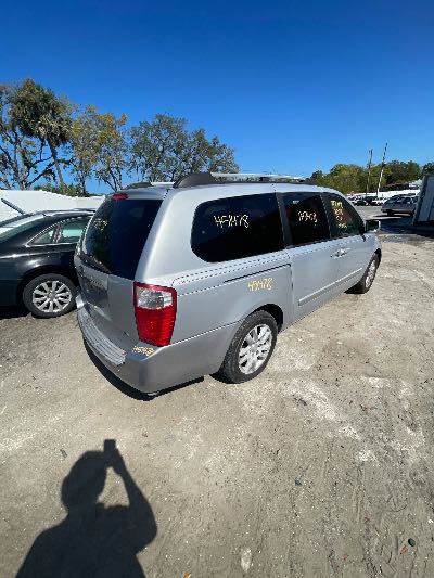 2008 Kia Sedona Location - Imports - Row 26 - Stock # H51478