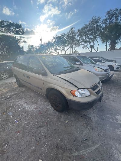 2006 Dodge Caravan Location - Chrysler - Row 47 - Stock # H51460