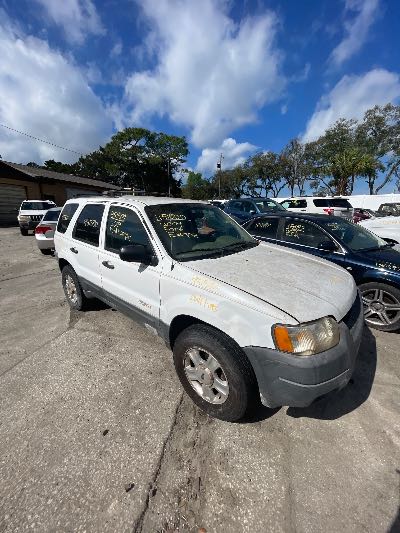 2004 Ford Escape Location - Ford - Row 29 - Stock # H51500