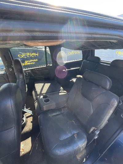 2000 Dodge Durango Location - Chrysler - Row 40 - Stock # H51530