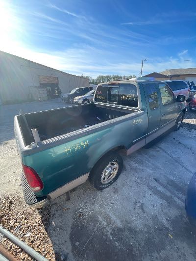1998 Ford F-150 Location - Large Trucks & Vans - Row 15 - Stock # H51554