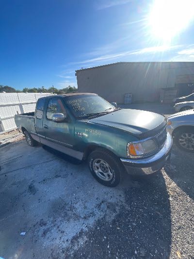 1998 Ford F-150 Location - Large Trucks & Vans - Row 15 - Stock # H51554