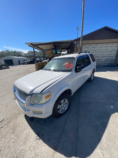 2010 Ford Explorer Location - Ford - Row 30 - Stock # H51561