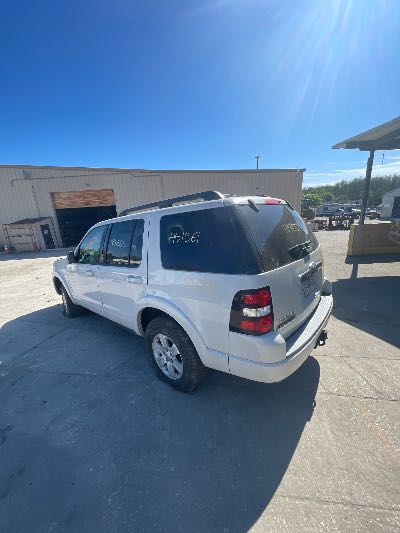 2010 Ford Explorer Location - Ford - Row 30 - Stock # H51561