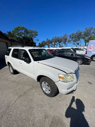 2010 Ford Explorer Location - Ford - Row 30 - Stock # H51561