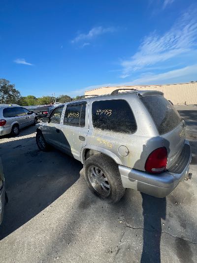 2003 Dodge Durango Location - Chrysler - Row 40 - Stock # H51553