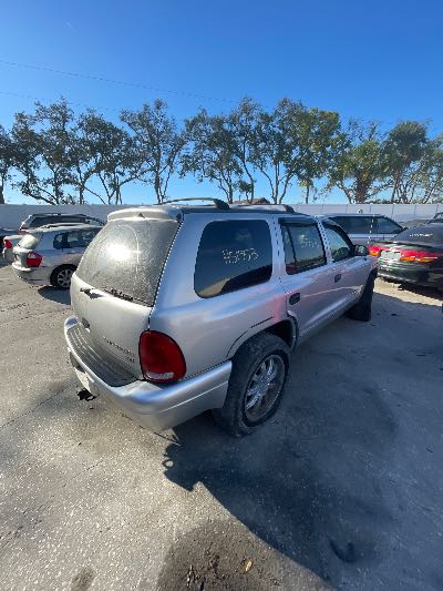2003 Dodge Durango Location - Chrysler - Row 40 - Stock # H51553