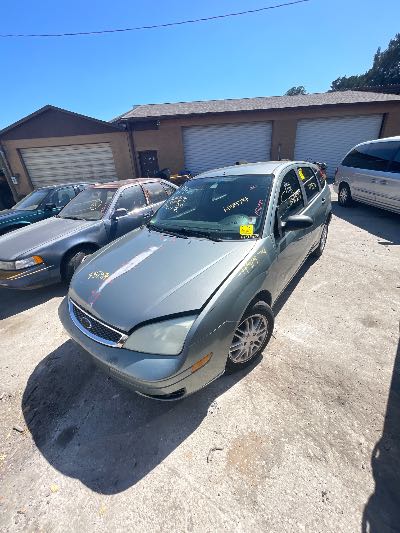 2005 Ford Focus Location - Ford - Row 30 - Stock # H51574