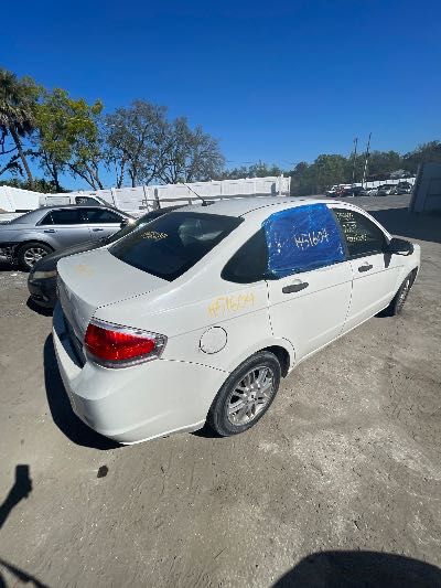 2009 Ford Focus Location - Ford - Row 31 - Stock # H51604
